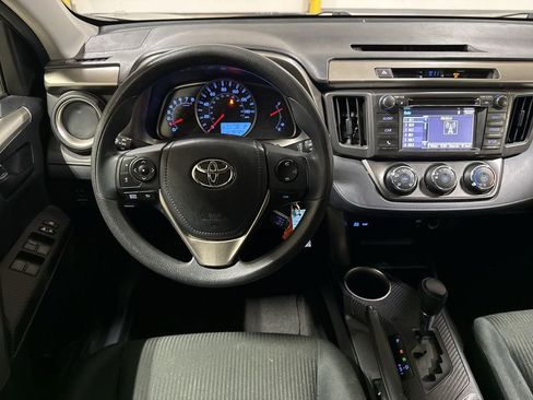 Used 2015 Toyota RAV4 LE AWD/4WD image 11