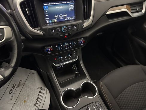 Used 2019 GMC Terrain SLE w/ Driver Convenience Package image 17