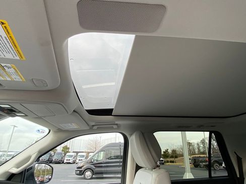 New 2026 Ford Expedition Max Platinum w/ Driver's Package image 19