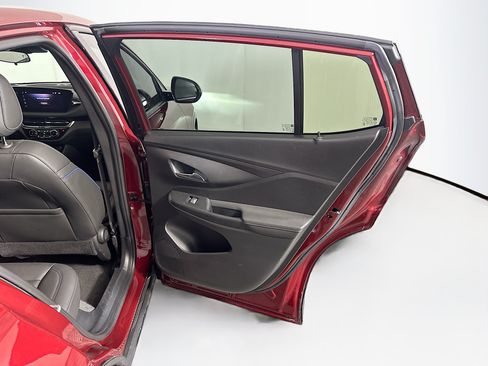 Used 2025 Buick Envista Sport Touring w/ Convenience I Package FWD image 30