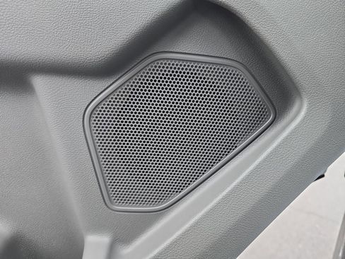 New 2026 Ford Transit 250 148 Medium Roof RWD image 15