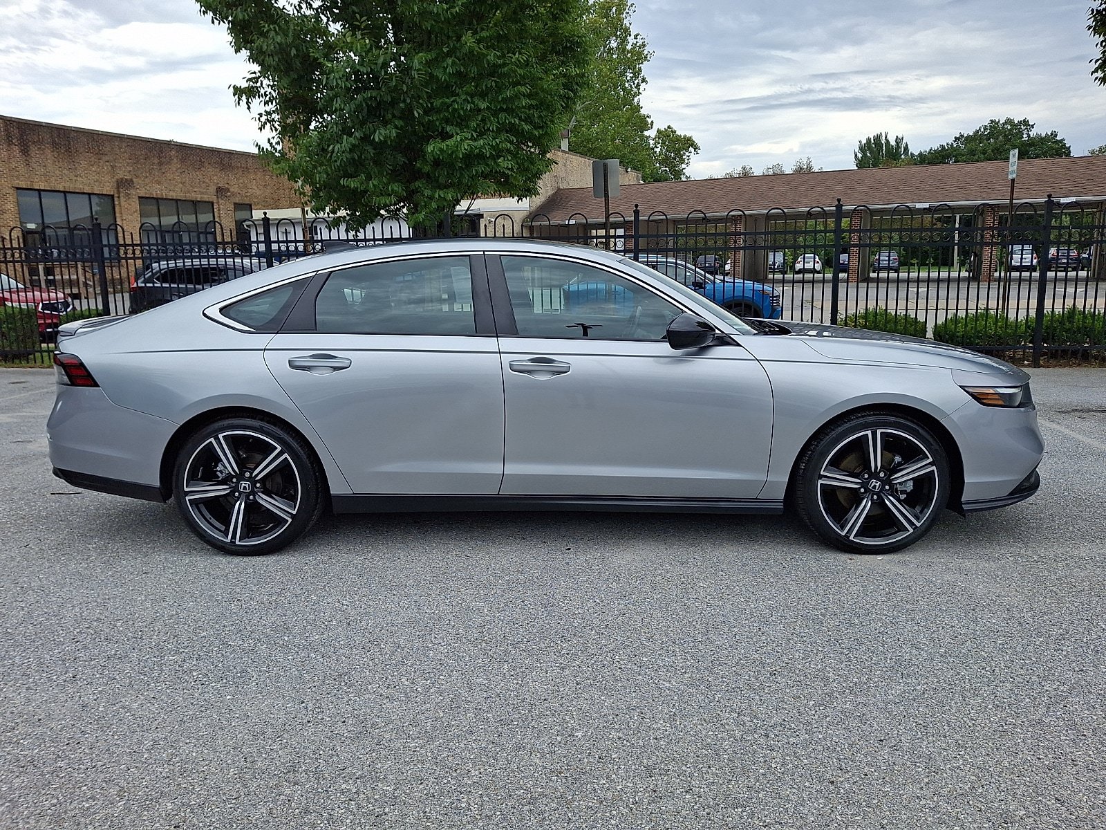 Used 2024 Honda Accord Sport image 7