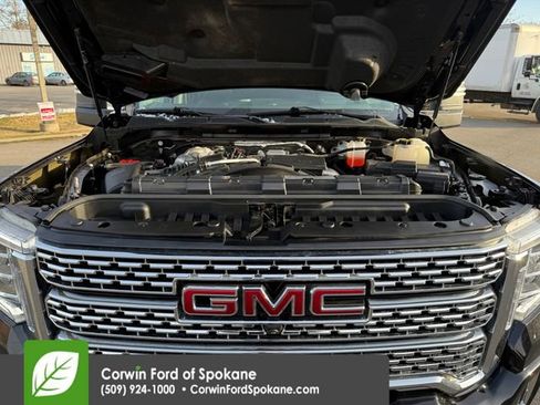 Used 2022 GMC Sierra 2500 Denali w/ Denali Black Diamond Edition image 43