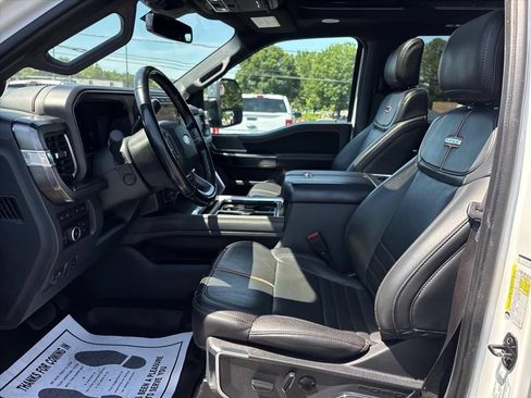 Used 2023 Ford F250 Platinum AWD/4WD image 27