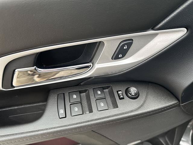 Used 2017 GMC Terrain SLE w/ Chrome Edition AWD/4WD image 43