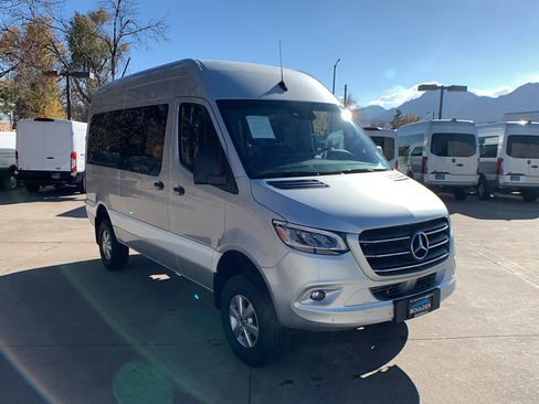 Used 2022 Mercedes-Benz Sprinter 2500 image 7