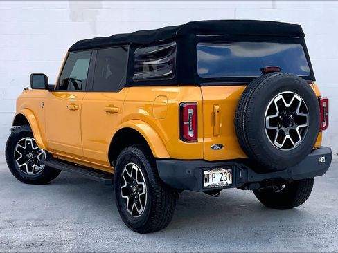 Used 2021 Ford Bronco Outer Banks AWD/4WD image 4