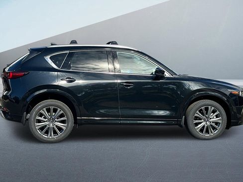 New 2025 MAZDA CX-5 Signature image 2