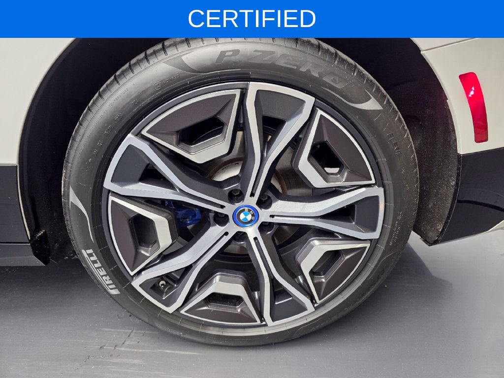 Certified 2023 BMW iX M60 w/ Executive Package AWD/4WD image 17