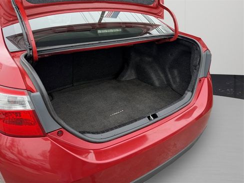 Used 2014 Toyota Corolla S image 27