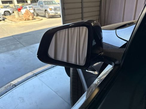 Used 2024 Tesla Model Y Performance AWD/4WD image 19