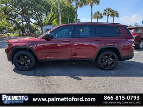 Used 2023 Jeep Grand Cherokee L Laredo image 6