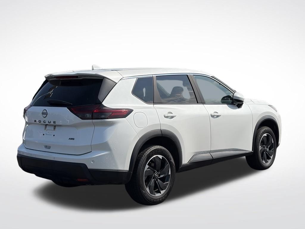 Used 2025 Nissan Rogue SV AWD/4WD image 7