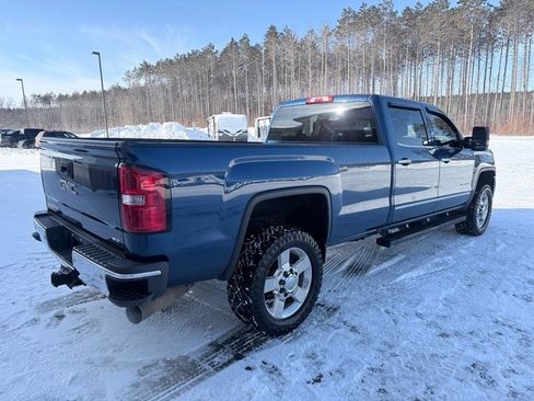 Used 2016 GMC Sierra 2500 SLT w/ Duramax Plus Package image 4