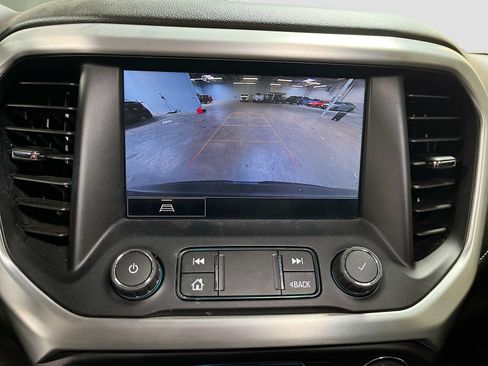 Used 2022 GMC Acadia SLT w/ Elevation Edition AWD/4WD image 14