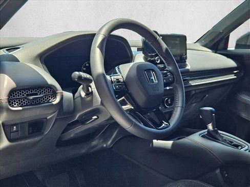 Used 2024 Honda HR-V Sport image 10