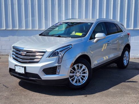 Used 2019 Cadillac XT5 FWD image 1