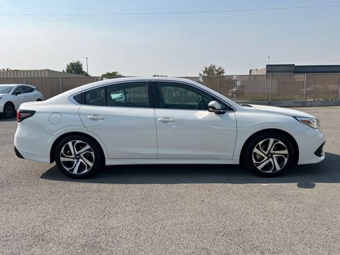 Used 2022 Subaru Legacy Limited AWD/4WD image 2