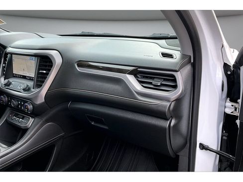 Used 2023 GMC Acadia AT4 w/ Technology Package AWD/4WD image 50