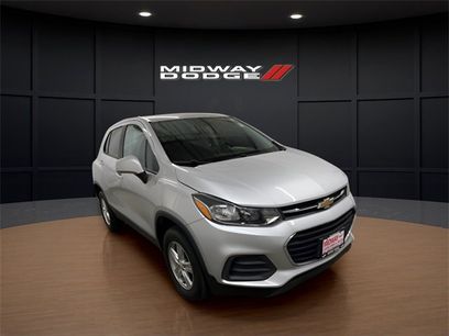 Used 2020 Chevrolet Trax LS w/ Tint and Cruise Package