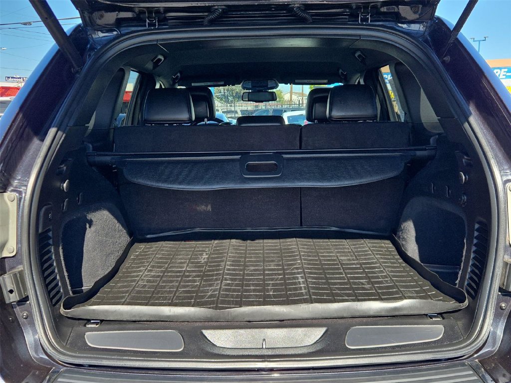 Used 2015 Jeep Grand Cherokee Limited w/ Trailer Tow Group IV AWD/4WD image 17