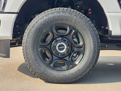 New 2026 Ford F250 XL w/ STX Appearance Package AWD/4WD image 8