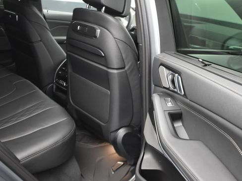 New 2026 BMW X5 M60i image 16