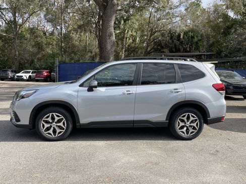 Certified 2022 Subaru Forester Premium w/ Popular Package #3 image 5