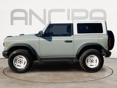 Used 2024 Ford Bronco Heritage Edition AWD/4WD image 7