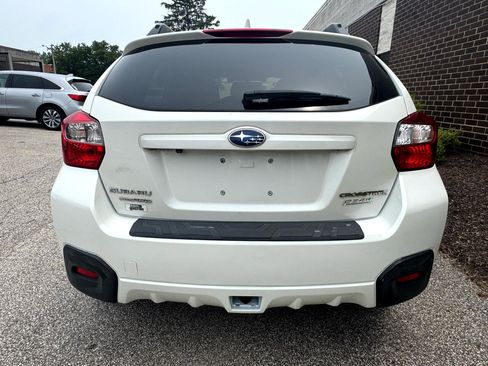 Used 2017 Subaru Crosstrek 2.0i Premium image 9
