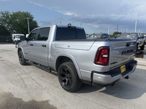Used 2025 RAM 1500 Lone Star AWD/4WD image 6