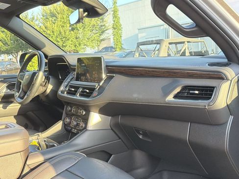 Used 2023 Chevrolet Tahoe Premier AWD/4WD image 21
