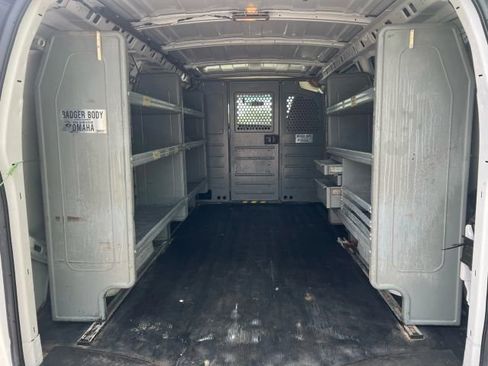 Used 2013 Chevrolet Express 2500 image 11