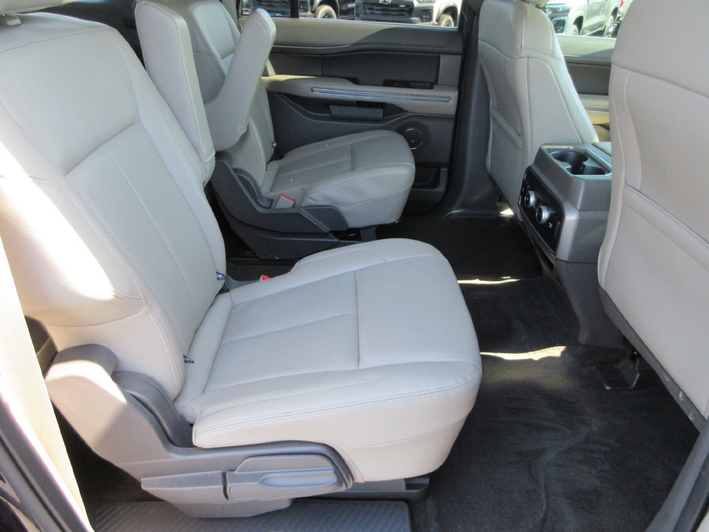 Used 2021 Ford Expedition Max XLT AWD/4WD image 18