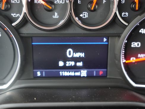 Used 2019 Chevrolet Silverado 1500 LTZ w/ LTZ Plus Package AWD/4WD image 8