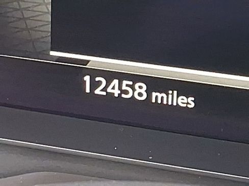 Used 2024 Nissan Rogue Platinum image 13