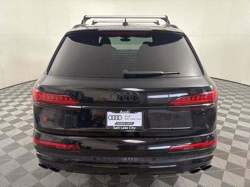 Used 2023 Audi SQ7 Premium Plus w/ Executive Package image 5