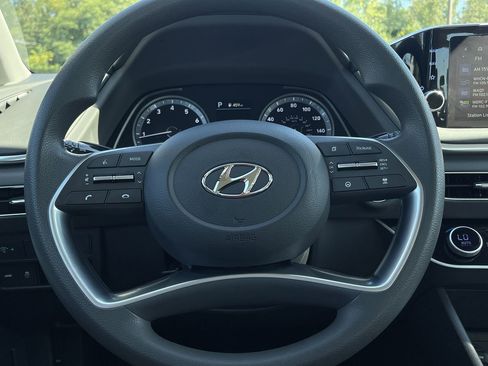 Used 2023 Hyundai Sonata SEL image 15