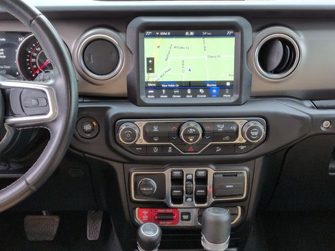 Used 2019 Jeep Wrangler Unlimited Rubicon image 29