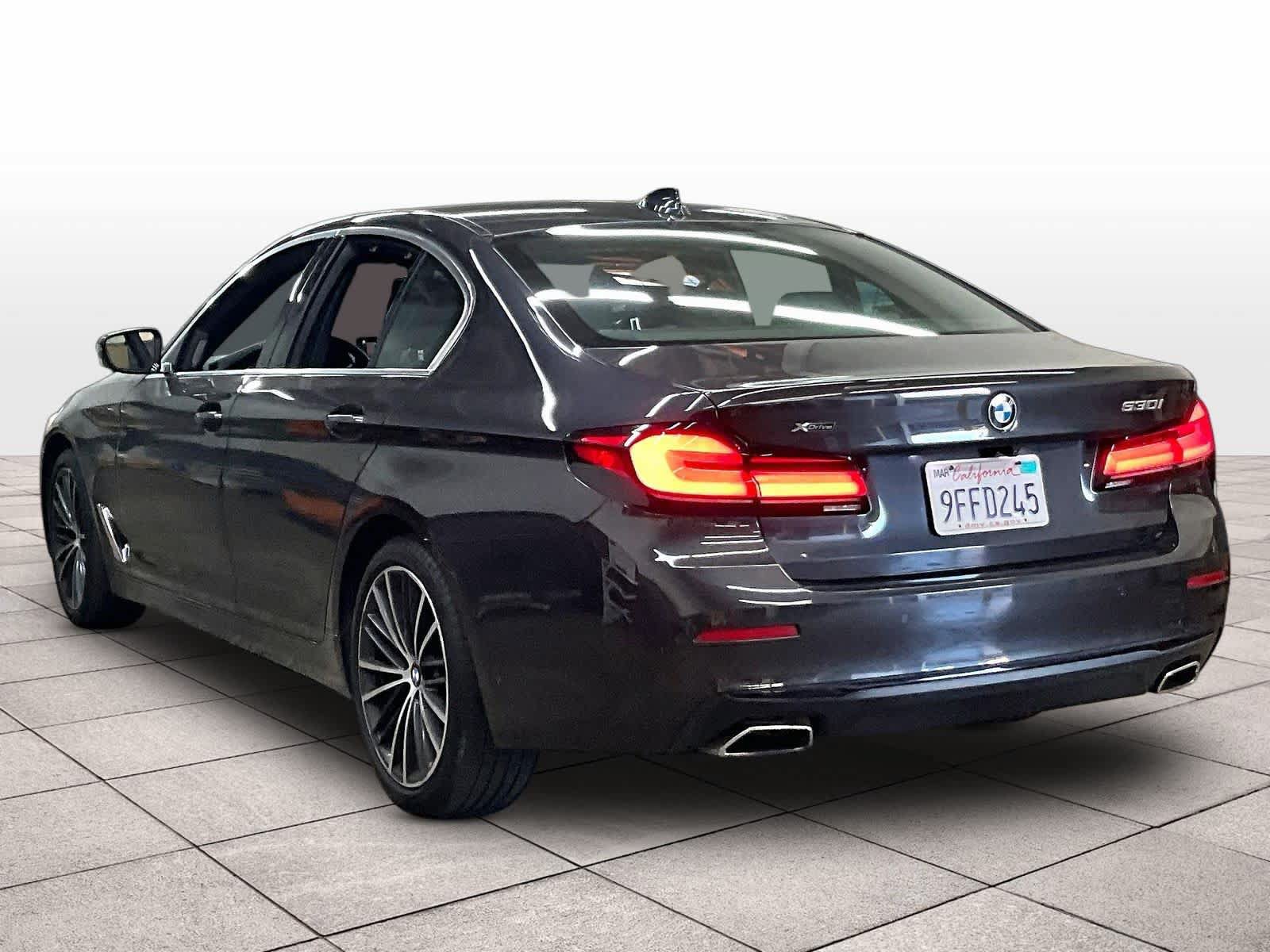 Used 2023 BMW 530i xDrive w/ Executive Package AWD/4WD image 15
