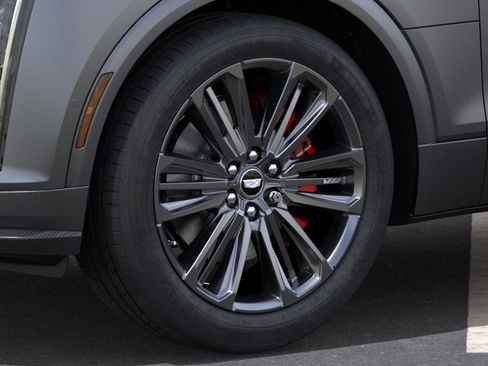 New 2026 Cadillac Lyriq V w/ Exterior Carbon Fiber Package AWD/4WD image 9
