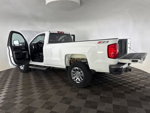 Used 2015 Chevrolet Silverado 3500 LT w/ LT Convenience Package AWD/4WD image 13