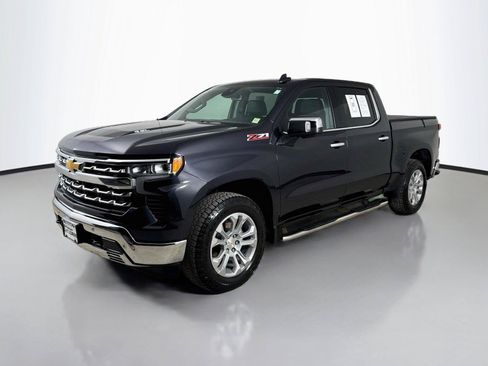 Used 2024 Chevrolet Silverado 1500 LTZ w/ LTZ Premium Package AWD/4WD image 9