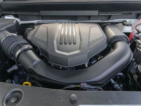 Used 2026 Buick Enclave Sport Touring w/ Power Package FWD image 30