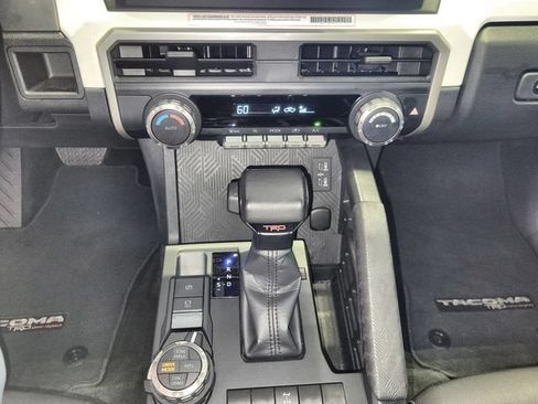 Used 2024 Toyota Tacoma TRD Off-Road AWD/4WD image 19