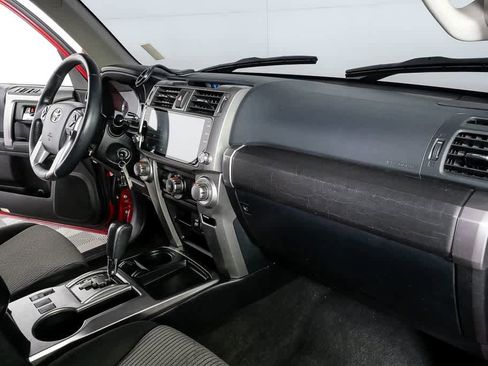 Used 2019 Toyota 4Runner SR5 image 27