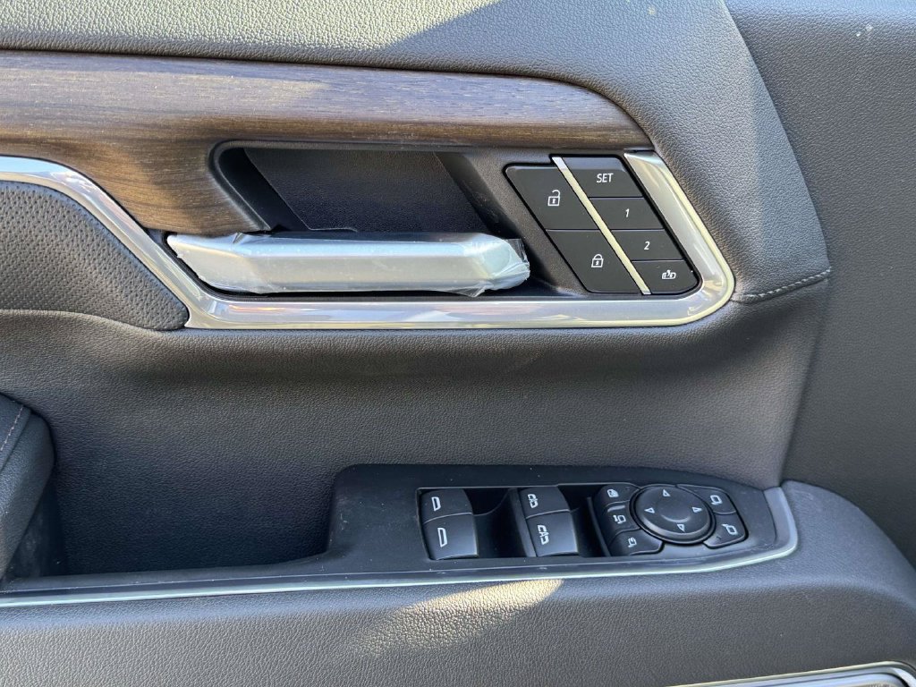 New 2026 Chevrolet Silverado 2500 High Country w/ High Country Premium Package AWD/4WD image 17
