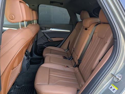 Certified 2025 Audi Q5 2.0T Premium Plus w/ Premium Plus Package image 25