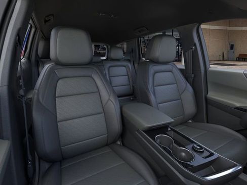 New 2026 Chevrolet Equinox LT w/ Convenience Package II image 16