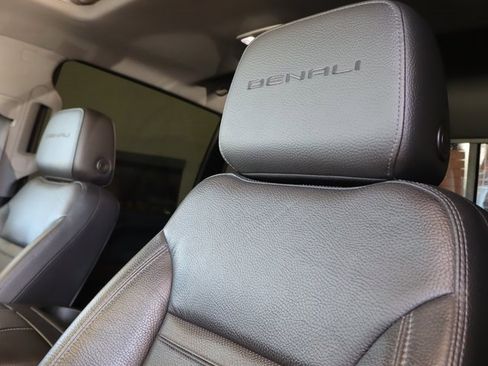 Used 2020 GMC Sierra 3500 Denali w/ Denali Ultimate Package image 20